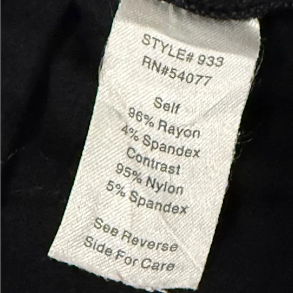 CAbi Lattice 2-piece set, a sheer, V-neck, cap-sleeve overblouse, floral Sz. M - Picture 3 of 4